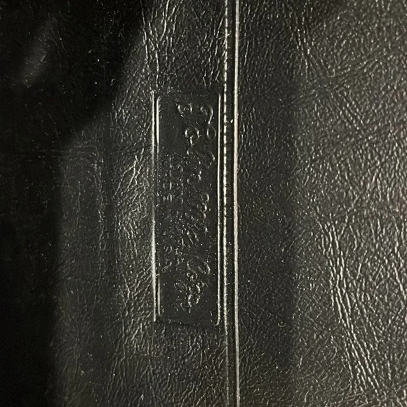 Vintage 60/70’s Tolin Mfg. Corp. Miami, Fl. Patent Leather Green Handbag - Picture 5 of 5